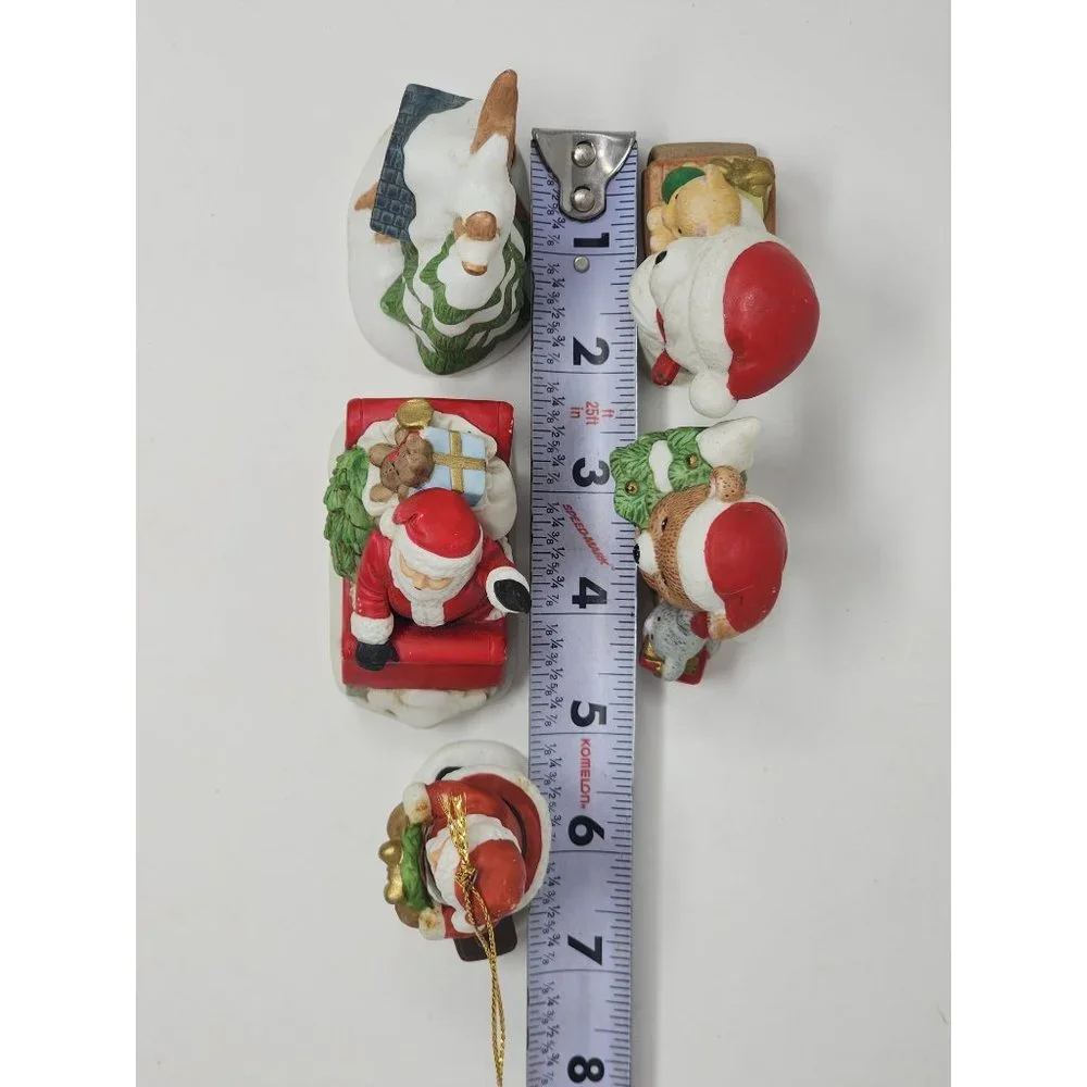 Set Of 5 Homco Christmas Figurines 2‎ Santas 2 Bears 1 Pine Tree